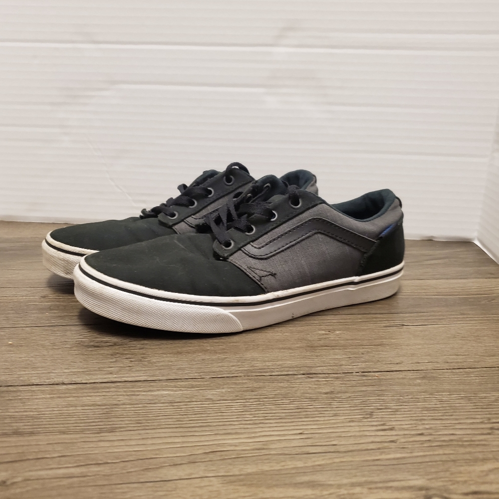 Vans Grey and black TB4R